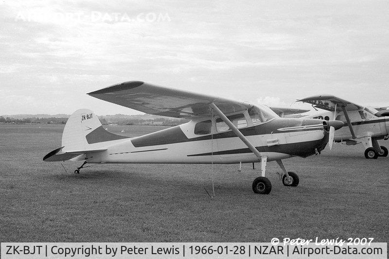 ZK-BJT, Cessna 170B C/N 26671, Cessna 170B