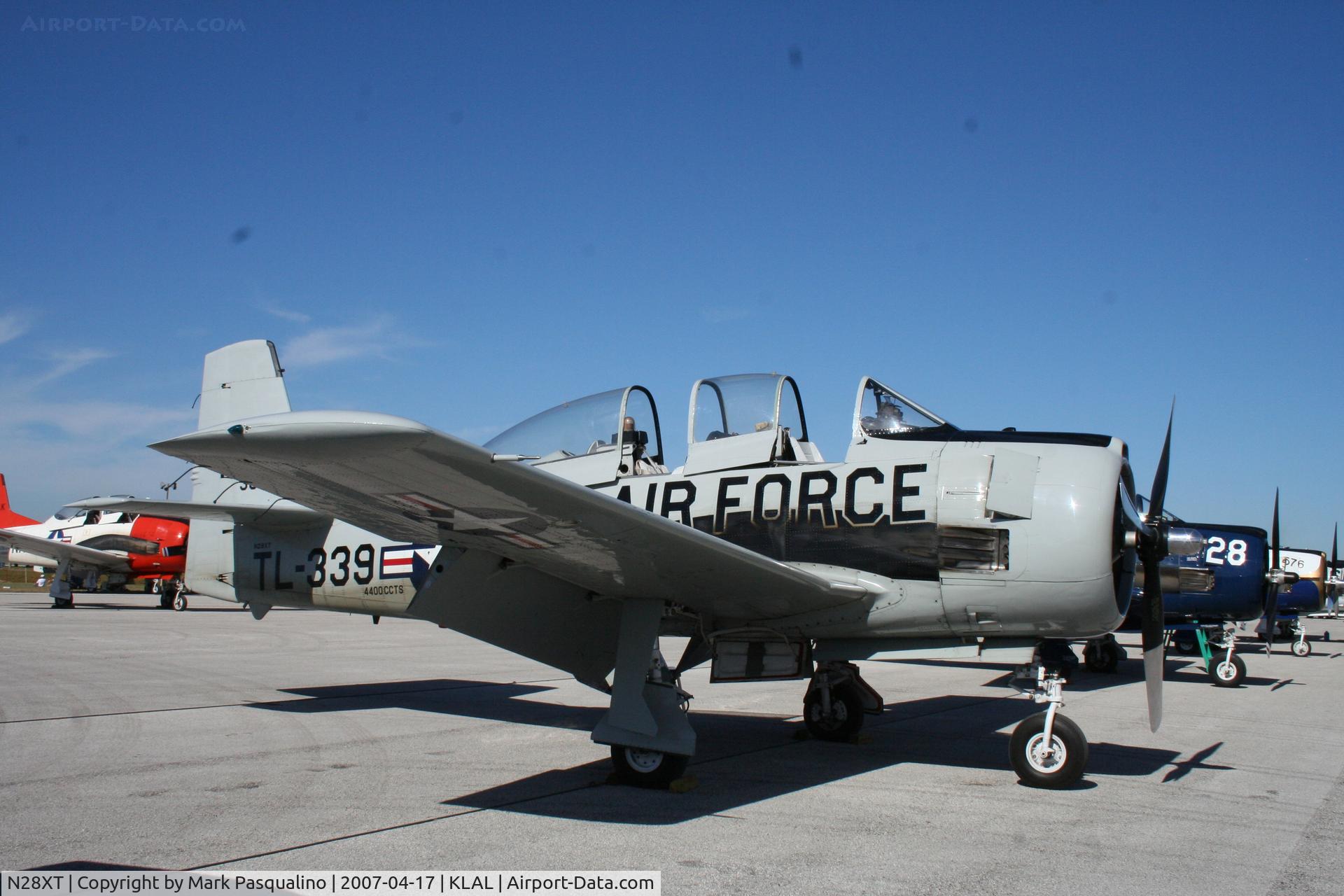 N28XT, 1958 North American T-28B Trojan C/N 200-410 (138339), North American T-28B