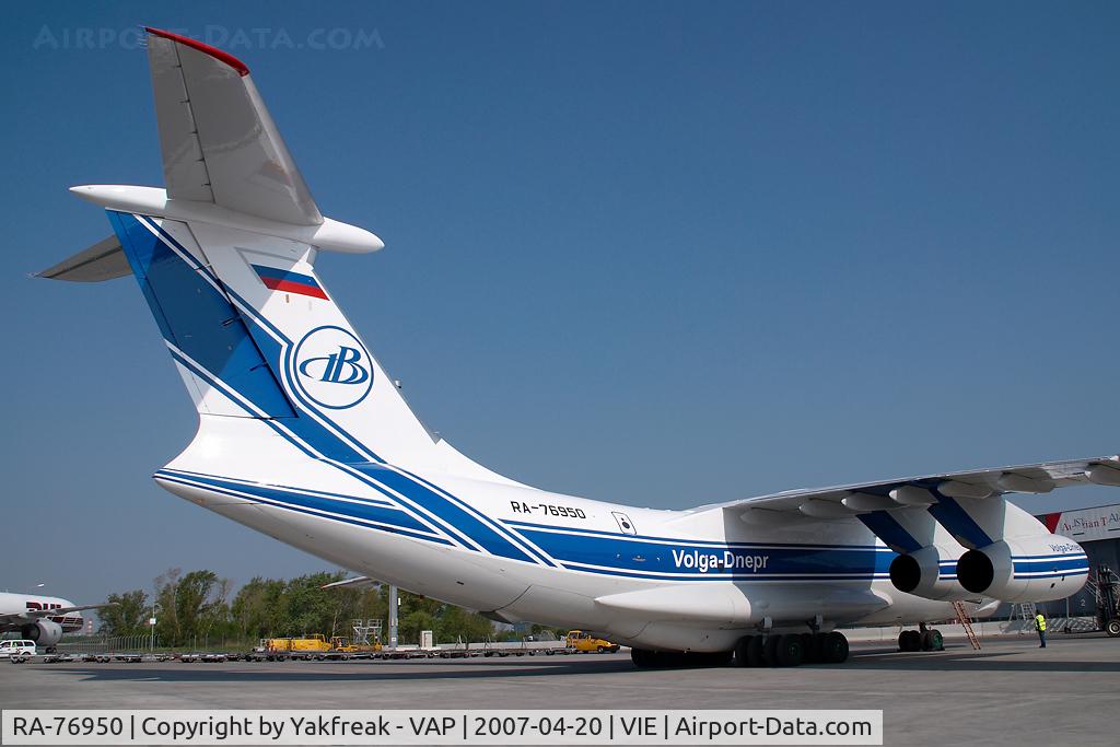 RA-76950, 2004 Ilyushin Il-76TD-90VD C/N 2043420697, Volga Dnepr Iljuschin 76