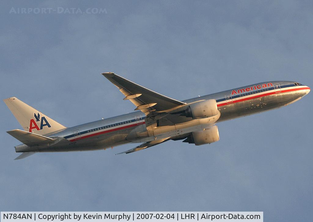 N784AN, 2000 Boeing 777-223 C/N 29588, AA 777