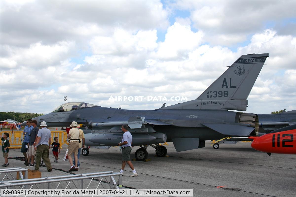 88-0398, 1988 General Dynamics F-16C Fighting Falcon C/N 5C-612, F-16