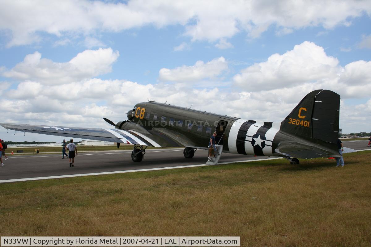 N33VW, 1943 Douglas DC3C-S1C3G (C-47A) C/N 20401, C-47