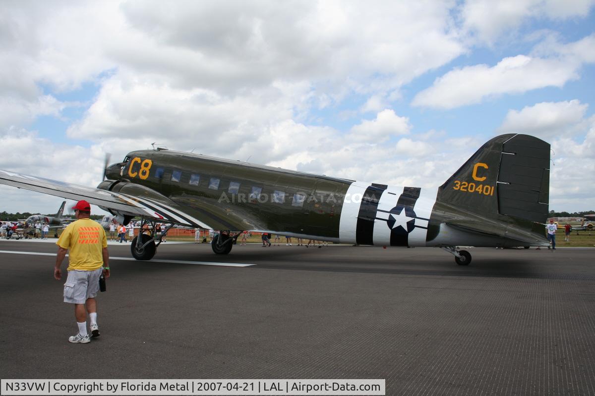 N33VW, 1943 Douglas DC3C-S1C3G (C-47A) C/N 20401, C-47