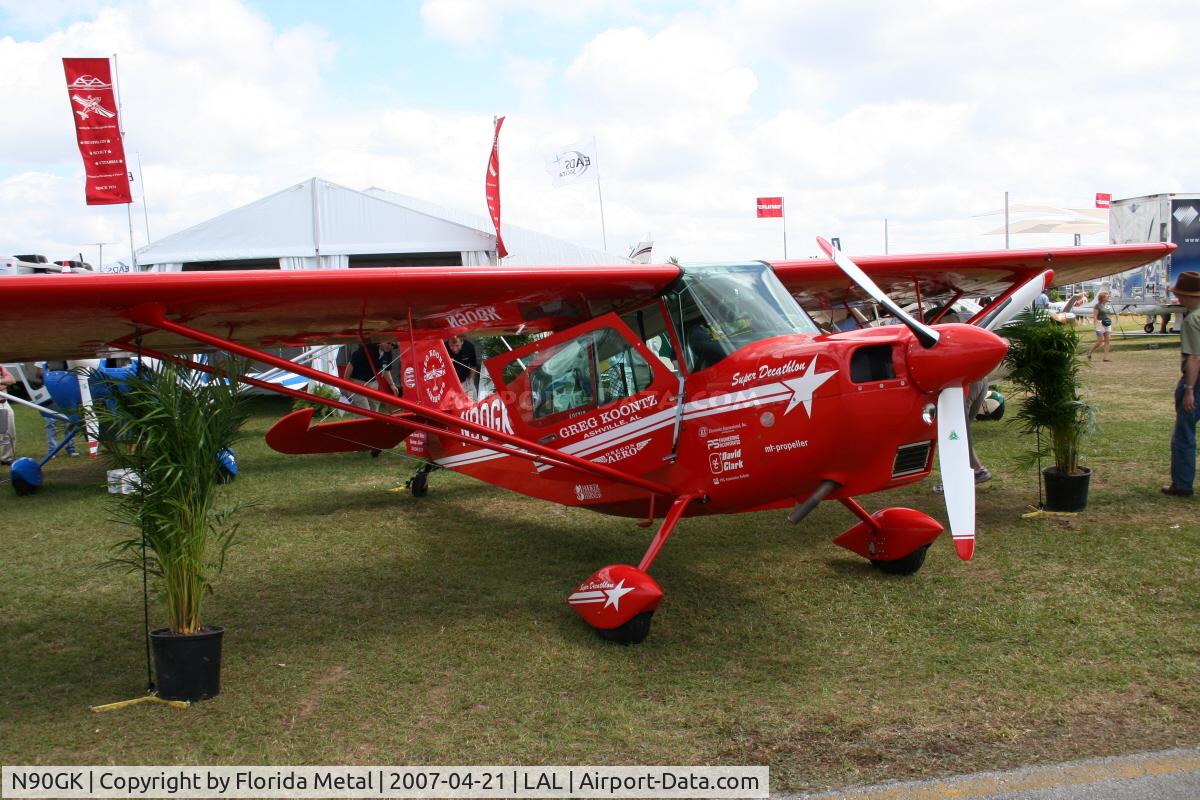 N90GK, American Champion 8KCAB Decathlon C/N 1092-2009, 8KCAB