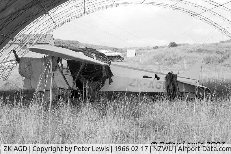 ZK-AGD, 1938 Taylor J-2 Cub C/N 1152, in storage for many years