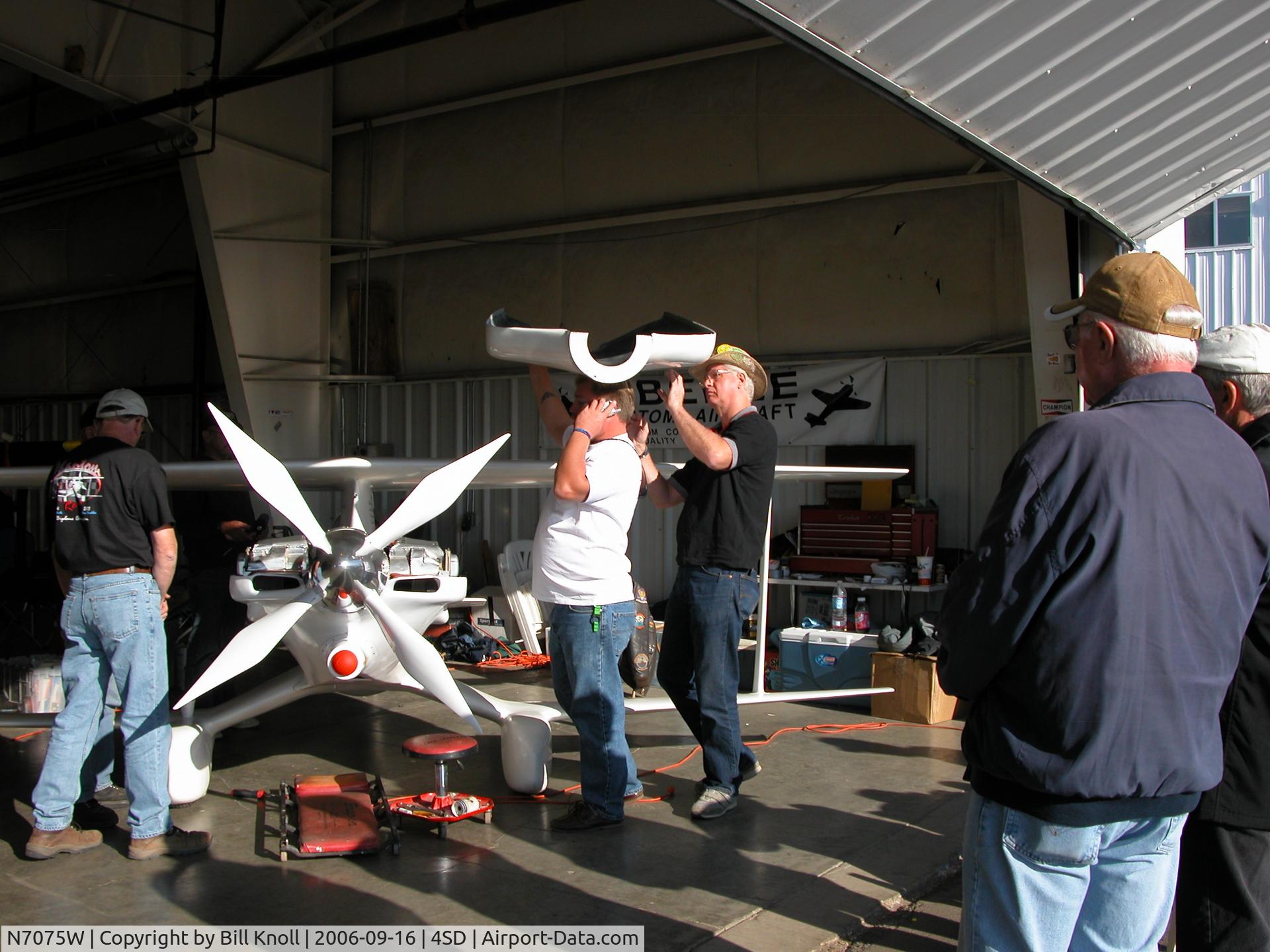 N7075W, Mong Sport Mod C/N ACA-6BA, In the Pits
