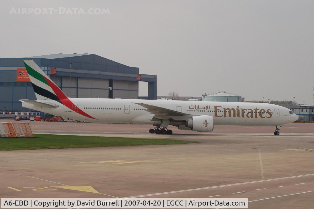 A6-EBD, 2005 Boeing 777-31H/ER C/N 33501, Emirates - Taxiing