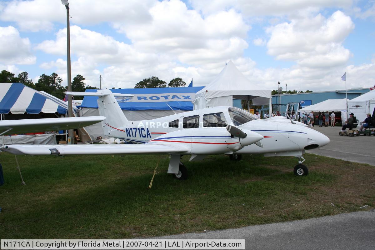 N171CA, 2002 Piper PA-44-180 Seminole C/N 4496131, Piper 44