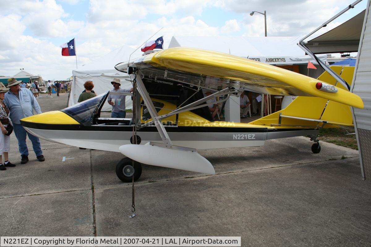 N221EZ, 2006 Progressive Aerodyne Searey C/N ID403C, Searey