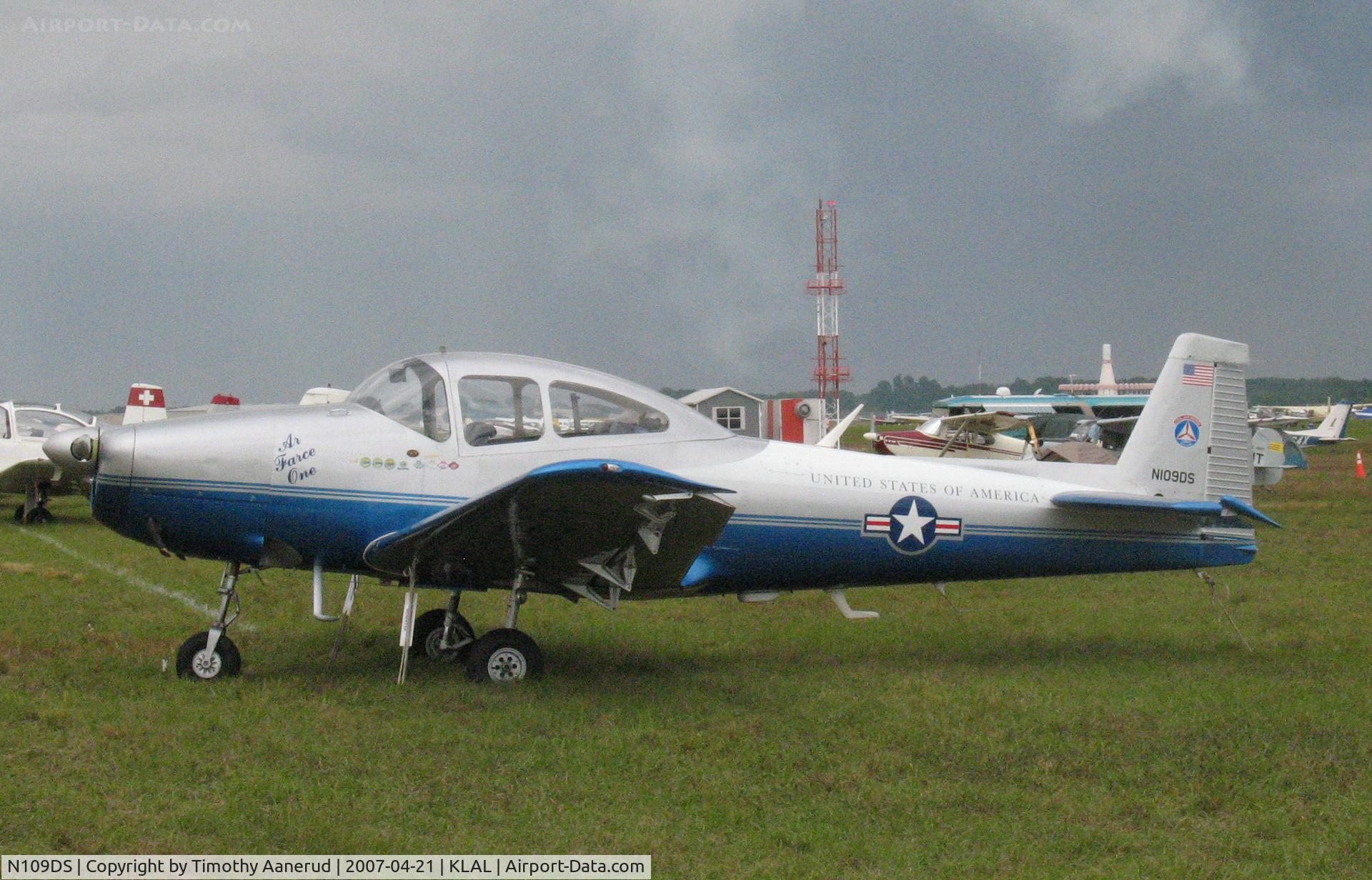 N109DS, 1948 Ryan Navion C/N NAV-4-1373, Sun-n-Fun 2007