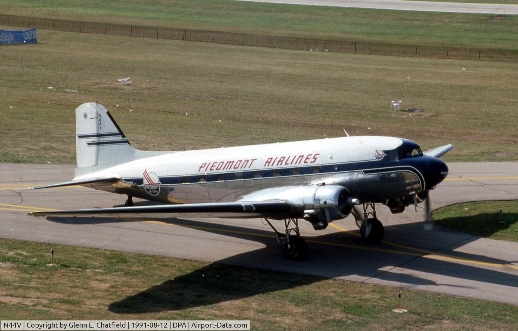 N44V, 1942 Douglas DC-3 C/N 4545, C-47 41-38596 taxiing by the control tower