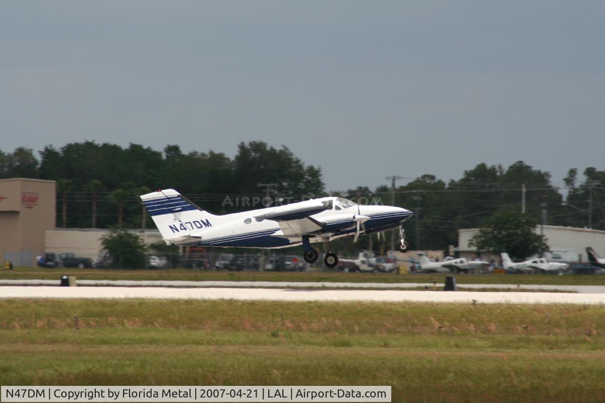 N47DM, 1977 Cessna 414 Chancellor C/N 414-0936, C414