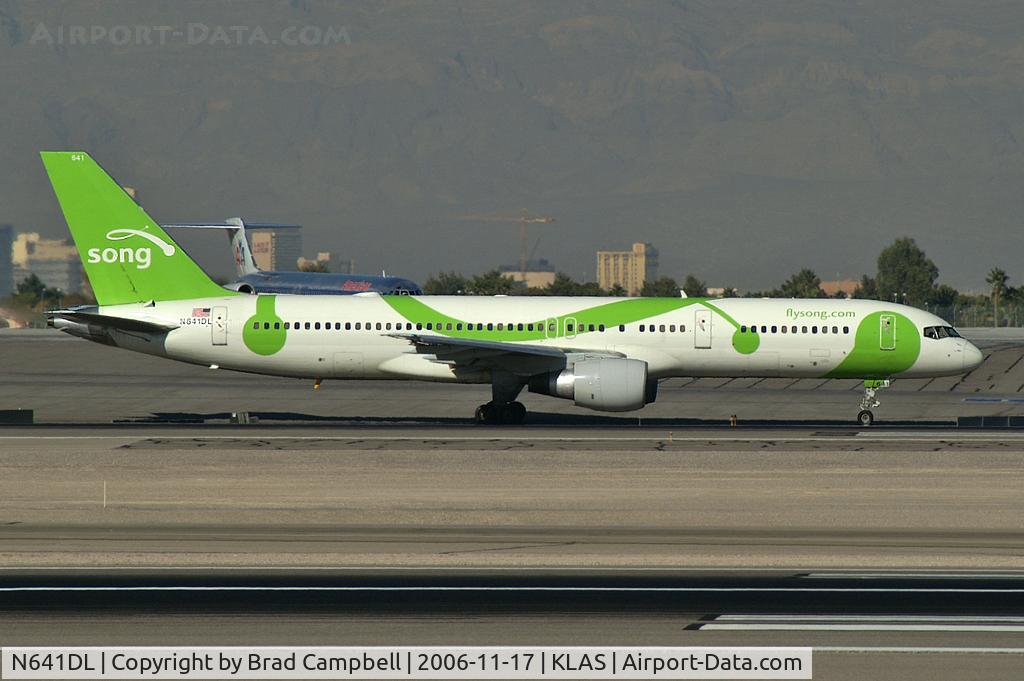 N641DL, 1988 Boeing 757-232 C/N 23995, Song Airlines / 1988 Boeing 757-232