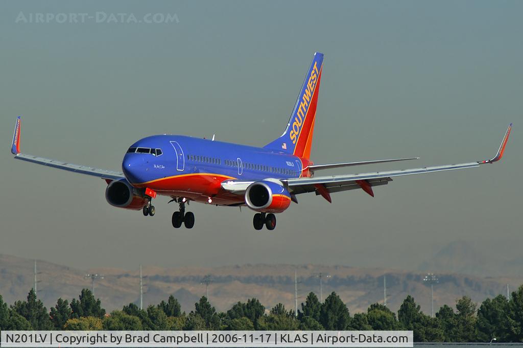 N201LV, 2005 Boeing 737-7H4 C/N 29854, Southwest Airlines - 'The Fred J. Jones' / 2005 Boeing 737-7H4