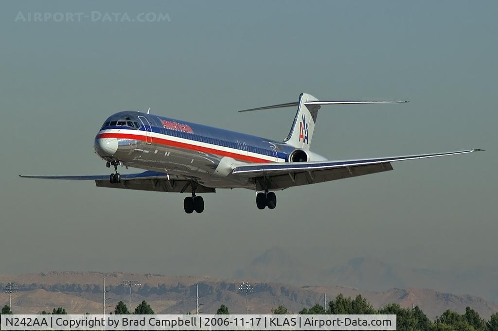 N242AA, 1984 McDonnell Douglas MD-82 (DC-9-82) C/N 49255, American Airlines / 1984 Mcdonnell Douglas DC-9-82(MD-82)