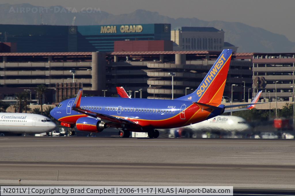 N201LV, 2005 Boeing 737-7H4 C/N 29854, Southwest Airlines - 'The Fred J. Jones' / 2005 Boeing 737-7H4