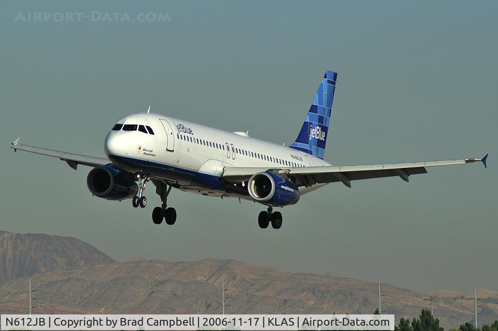 N612JB, 2005 Airbus A320-232 C/N 2447, jetBlue Airlines - 'Blue look maahvelous' / 2005 Airbus A320-232
