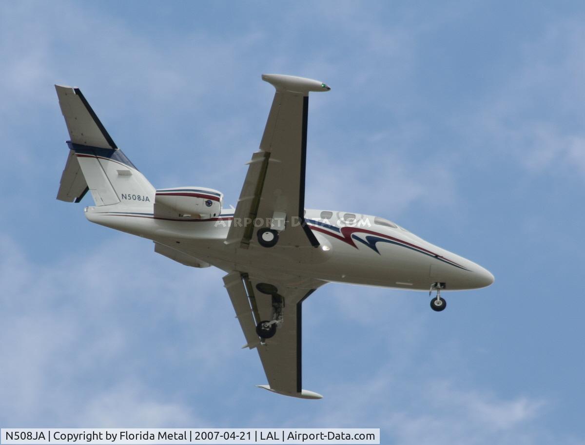 N508JA, 2006 Eclipse Aviation Corp EA500 C/N 000001, E500
