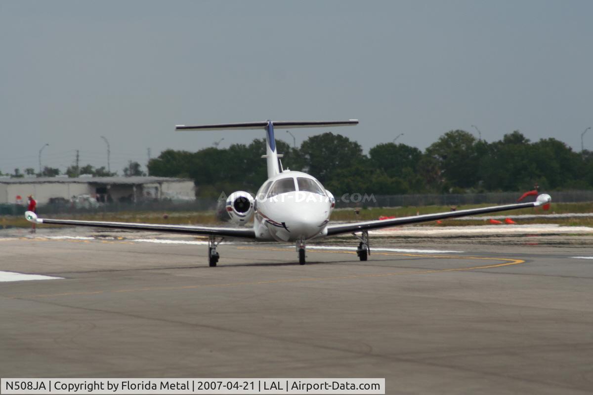 N508JA, 2006 Eclipse Aviation Corp EA500 C/N 000001, E500