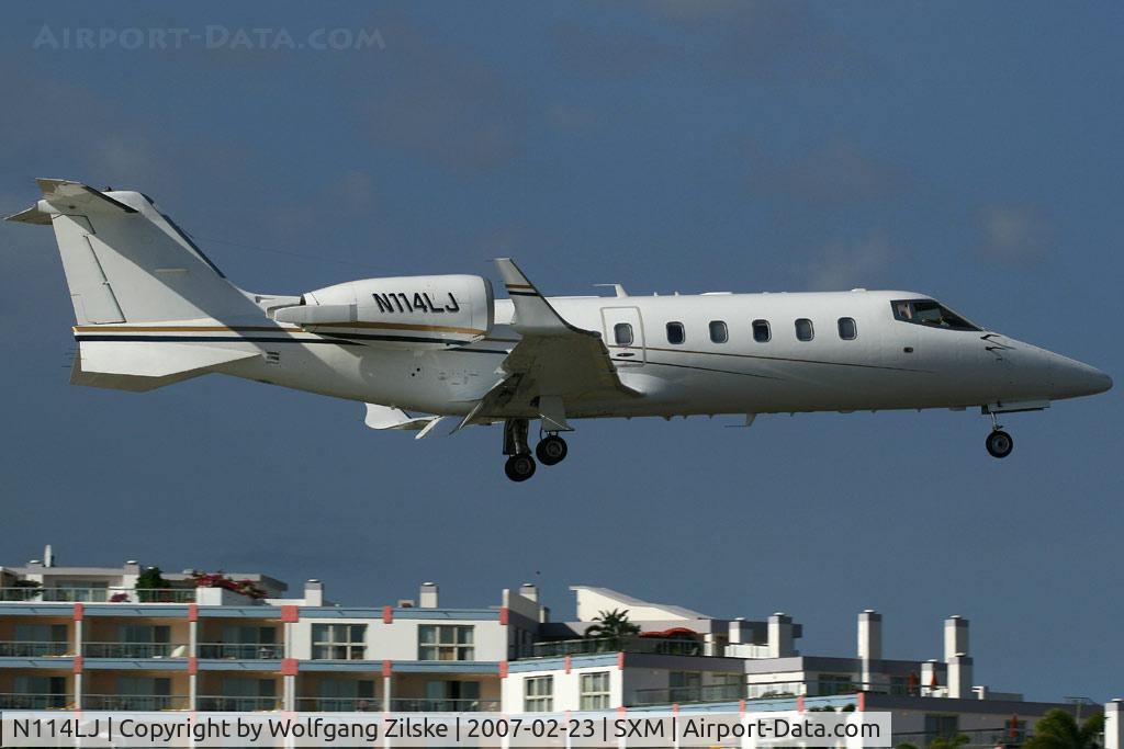 N114LJ, 1999 Learjet Inc 60 C/N 157, visitor