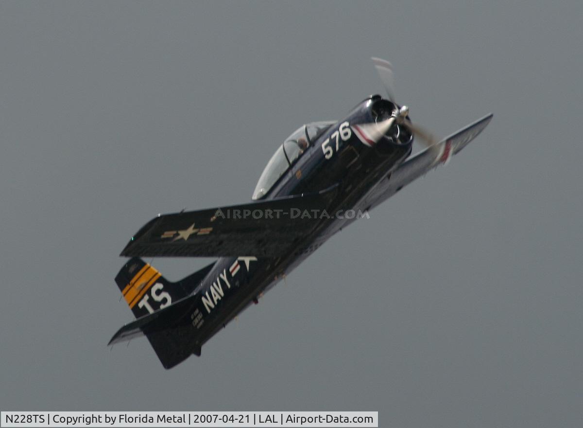 N228TS, 1954 North American T-28D Trojan C/N 200-422, T-28
