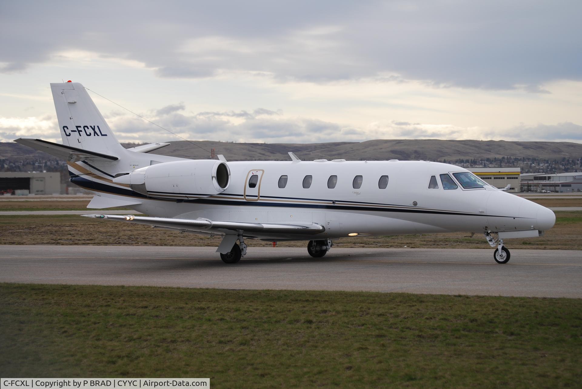 C-FCXL, 2002 Cessna 560XL C/N 560-5234, CYYC