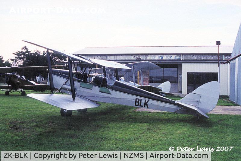 ZK-BLK, De Havilland DH-82A Tiger Moth II C/N 82812, ex-RAF R4895, in 2002