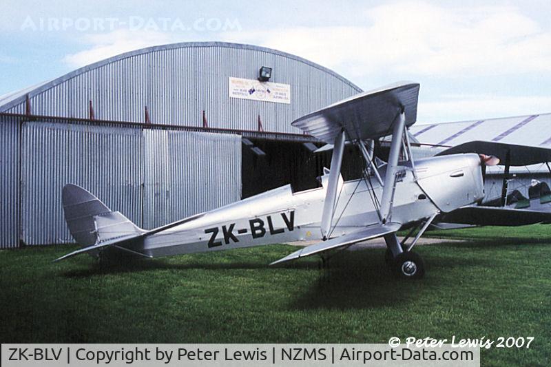 ZK-BLV, De Havilland DH-82A Tiger Moth II C/N 85071, ex RAF T6802, taken 2002