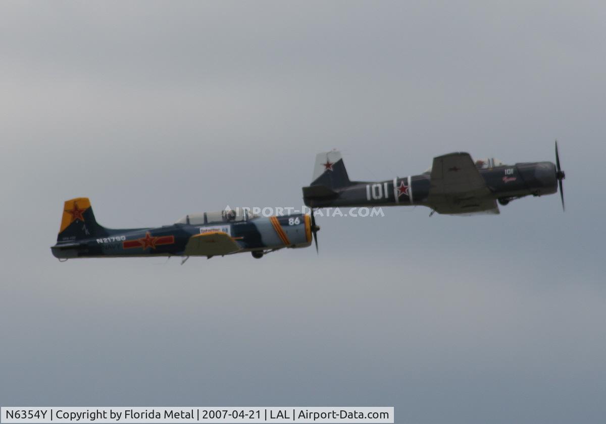 N6354Y, 1985 Nanchang CJ-6 C/N 4132016, Formation
