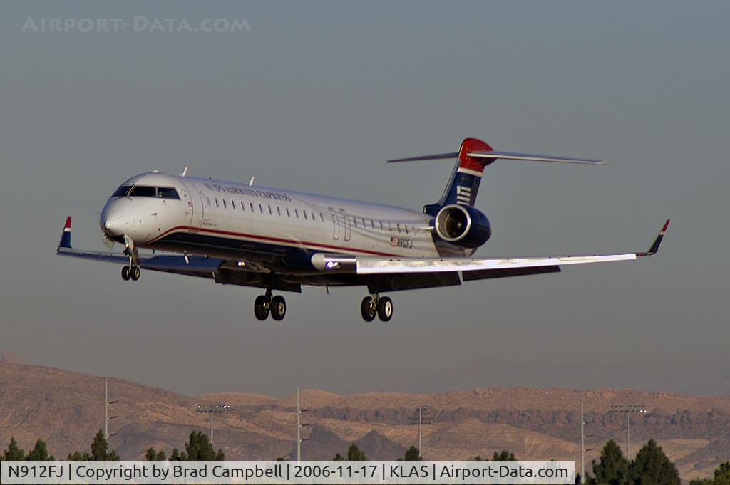 N912FJ, 2004 Bombardier CRJ-900ER (CL-600-2D24) C/N 15012, US Airways Express / 2004 Bombardier Inc CL600-2D24