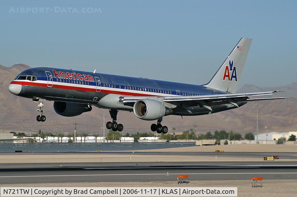 N721TW, 1999 Boeing 757-231 C/N 29954, American Airlines / 1999 Boeing 757-231