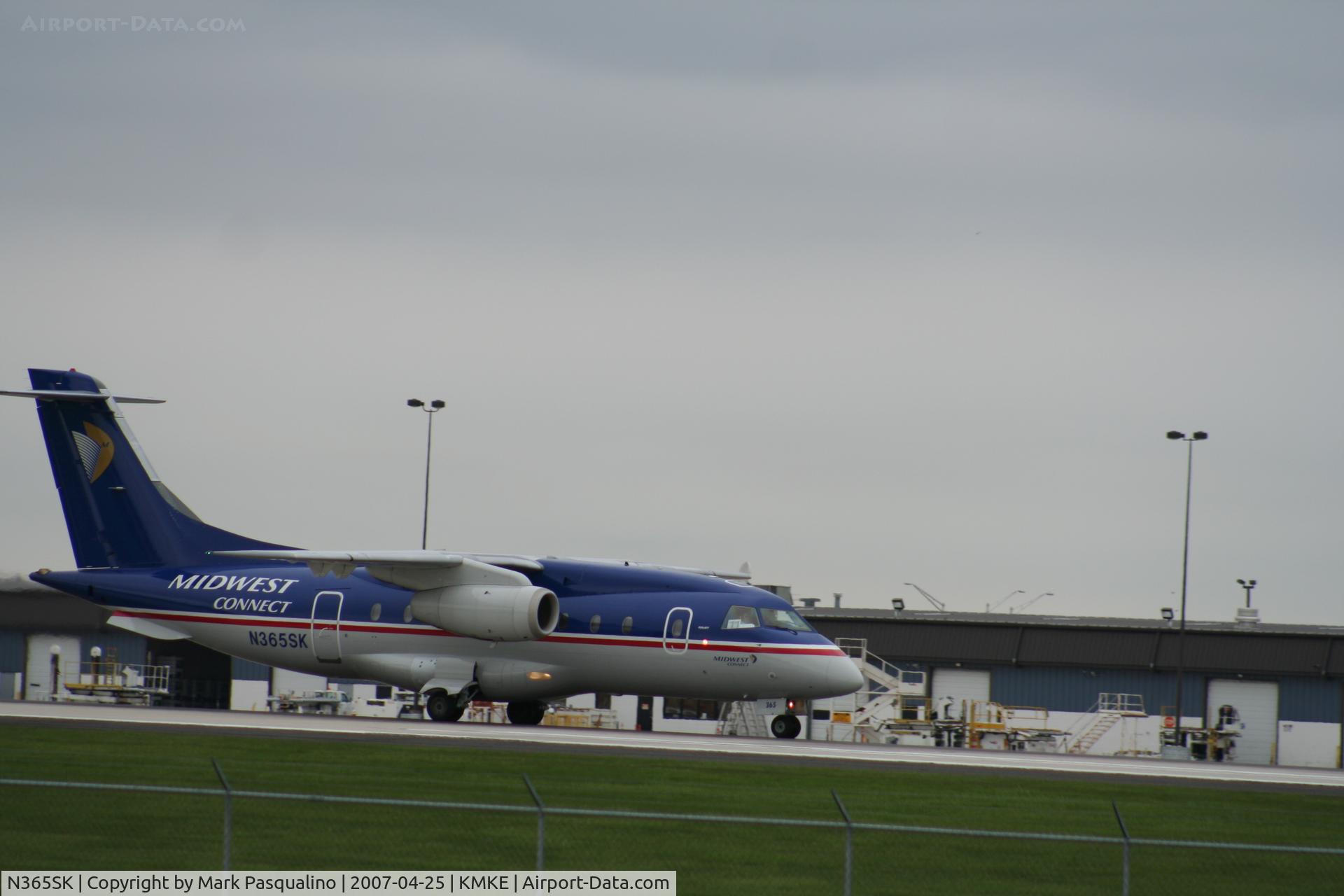 N365SK, 2000 Fairchild Dornier 328-300 328JET C/N 3165, Dornier 328