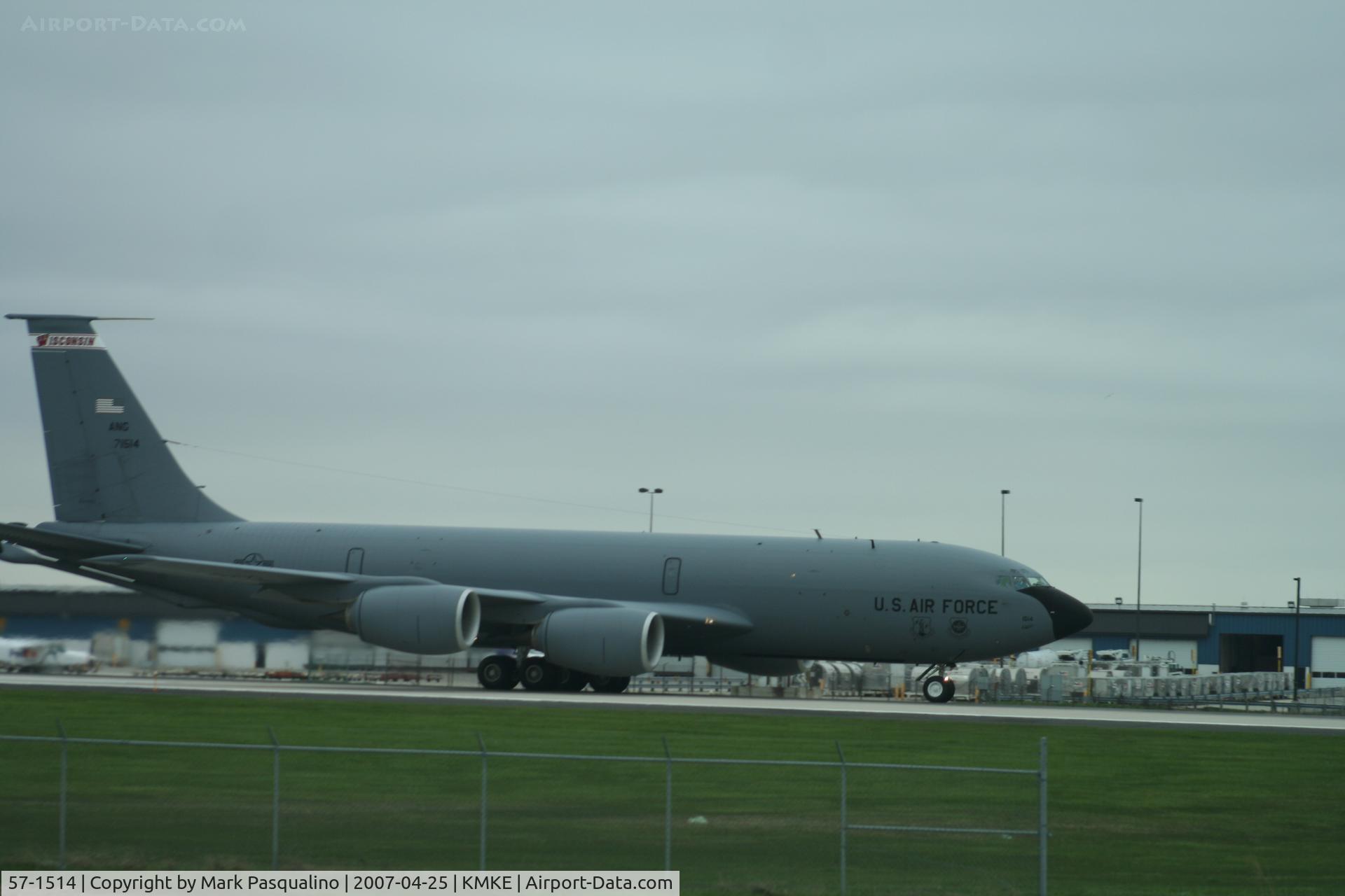 57-1514, 1957 Boeing KC-135R Stratotanker C/N 17585/194, KC-135R