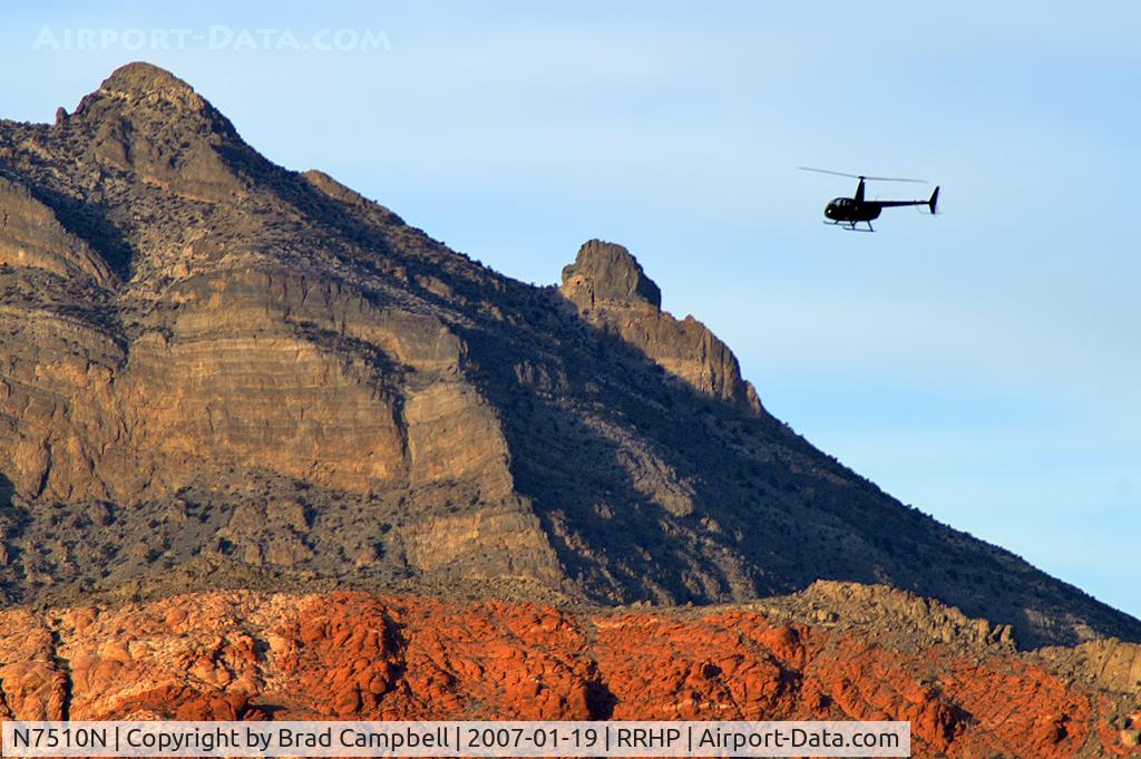 N7510N, 2006 Robinson R44 Raven II C/N 11170, Shining Star Helicopters - Las Vegas, Nevada / 2006 Robinson Helicopter Company R44 II - Red Rock Canyon in the background.