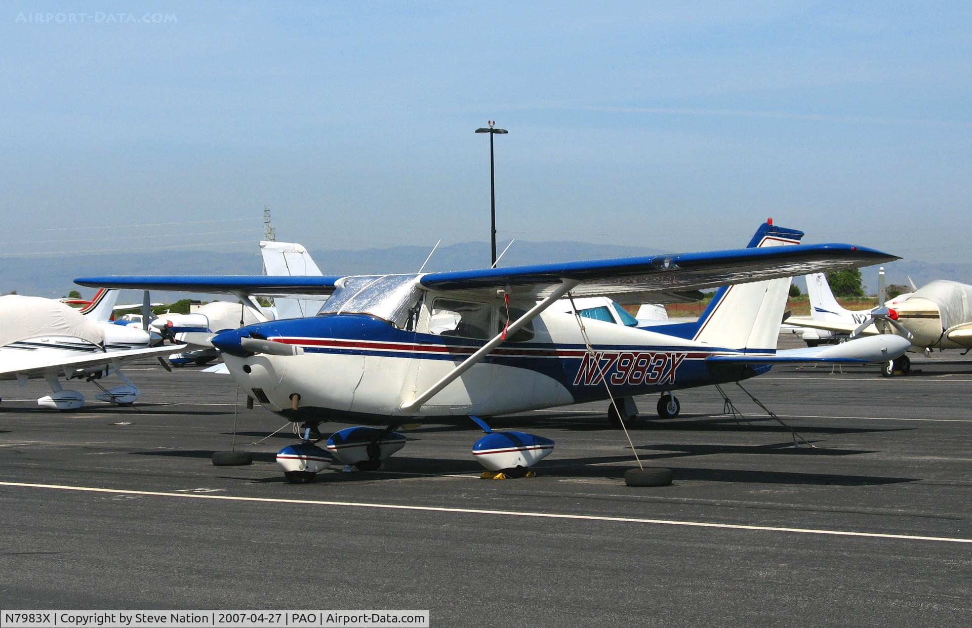 N7983X, 1961 Cessna 172B C/N 17248483, 1961 Cessna 172B @ Palo Alto, CA