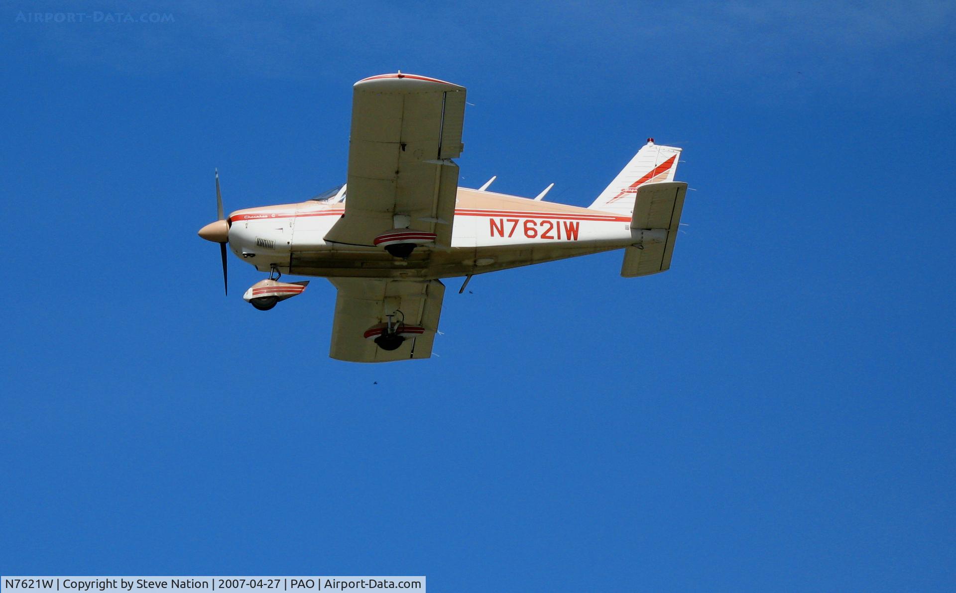 N7621W, 1965 Piper PA-28-180 C/N 28-2913, 1965 Piper PA-28-180 on final approach @ Palo Alto, CA