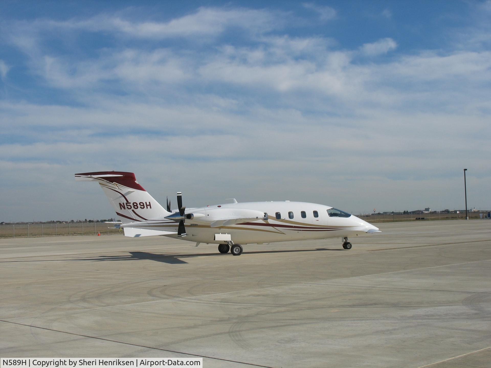 N589H, 1991 Piaggio P-180 C/N 1010, Piaggio P-180 AVANTI