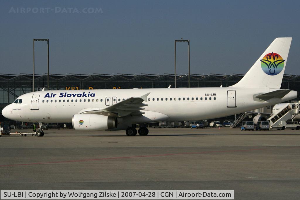 SU-LBI, 1997 Airbus A320-232 C/N 667, visitor