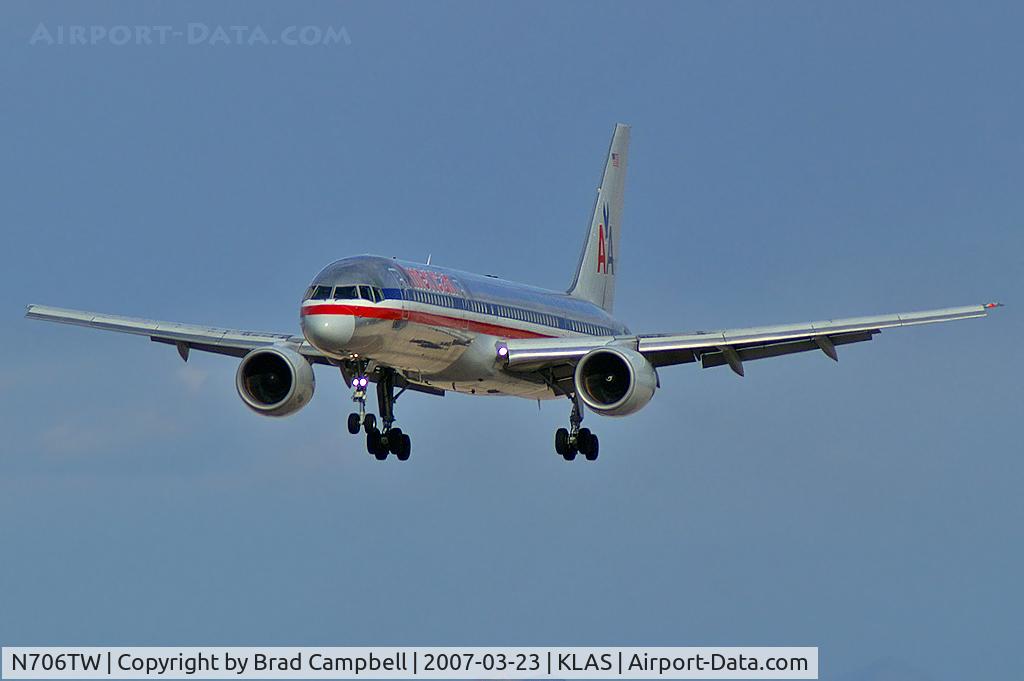 N706TW, 1997 Boeing 757-2Q8 C/N 28165, American Airlines / 1997 Boeing 757-2Q8
