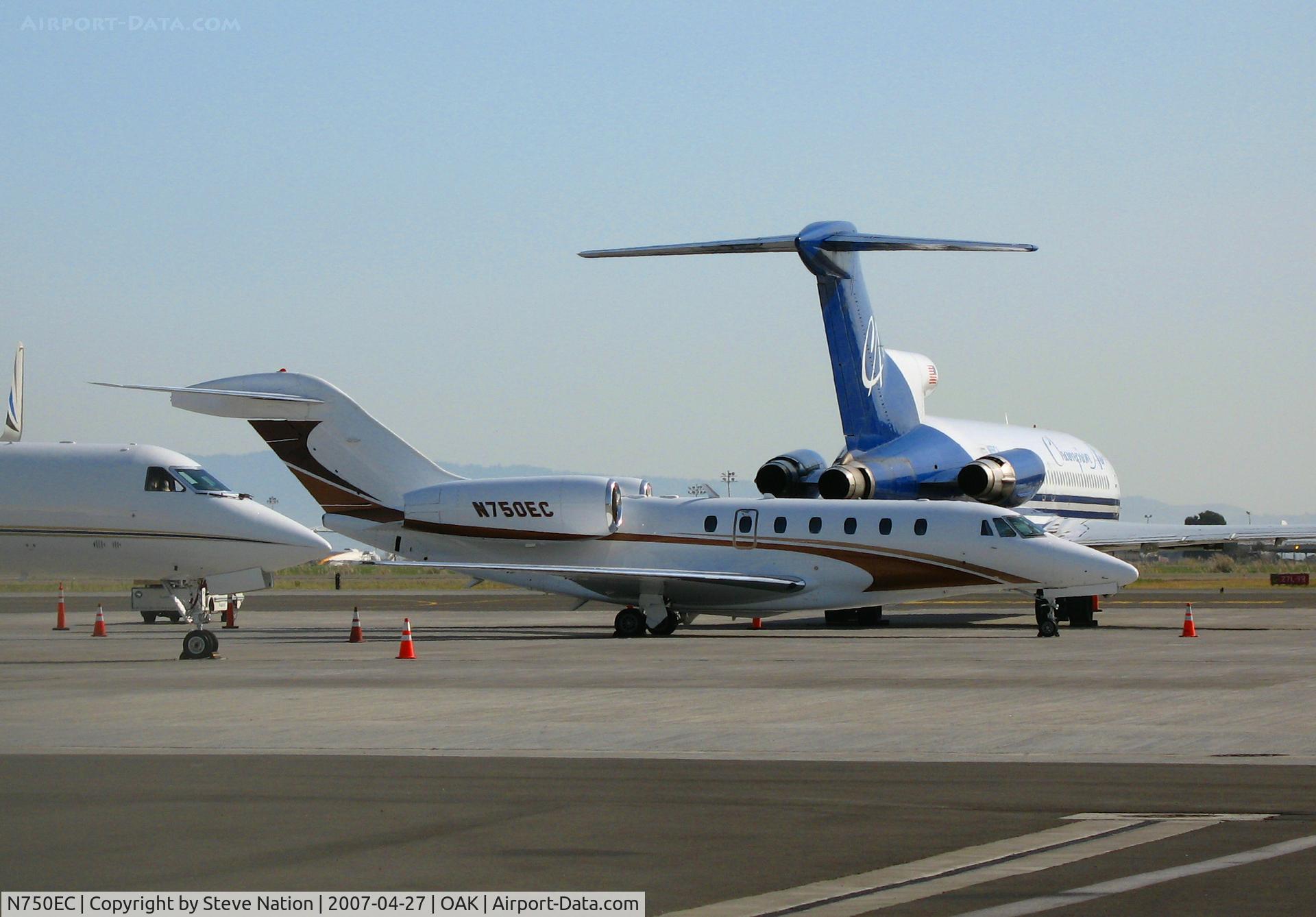 N750EC, 1996 Cessna 750 Citation X C/N 750-0007, 1996 Cessna 750 visiting from Reno @ Oakland, CA