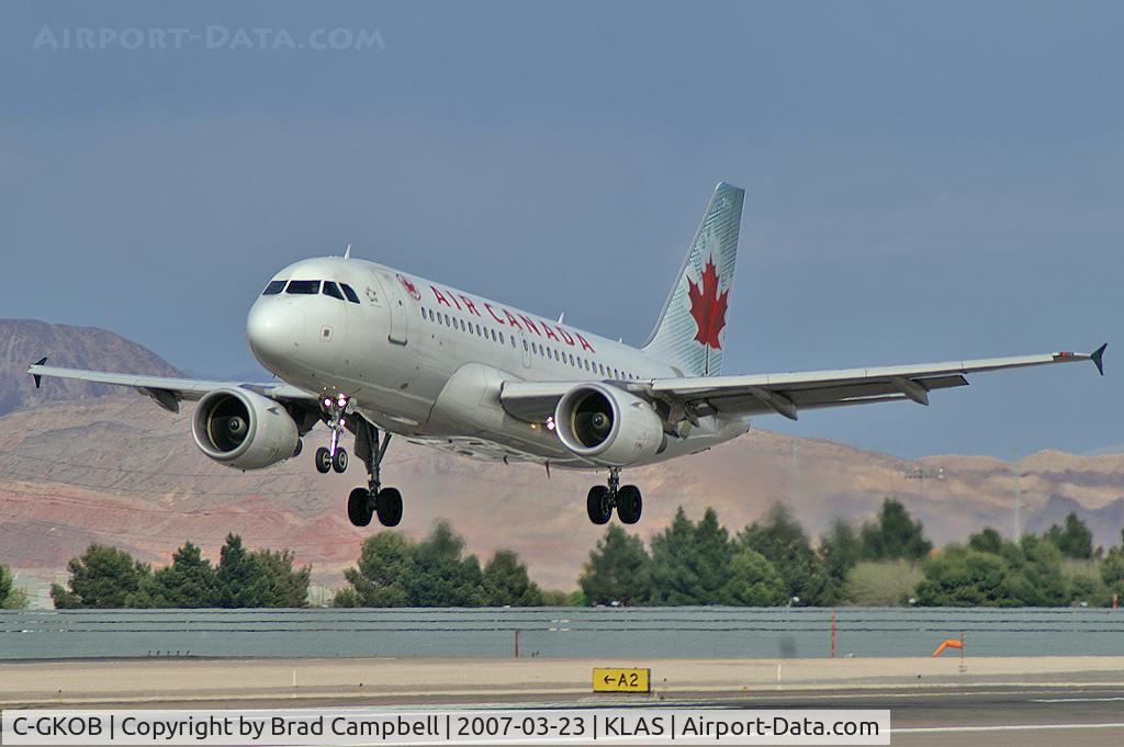 C-GKOB, 2002 Airbus A319-112 C/N 1853, Air Canada / 2002 Airbus A319-112