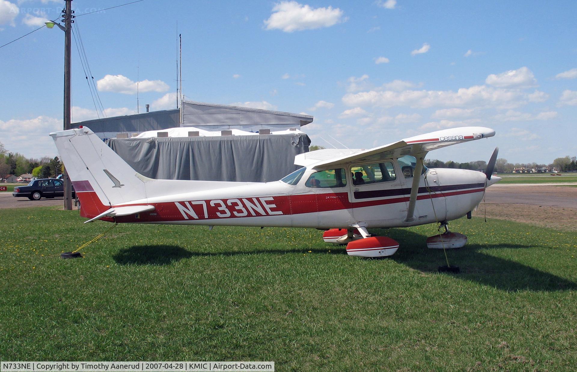 N733NE, 1976 Cessna 172N C/N 17268413, Parked by Crystal Skyways