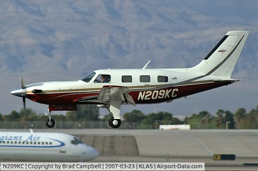 N209KC, 2000 Piper PA-46-500TP Malibu Meridian C/N 4697009, Air Dover Corp. - Wilmington, Delaware / 2000 Piper PA46-500TP