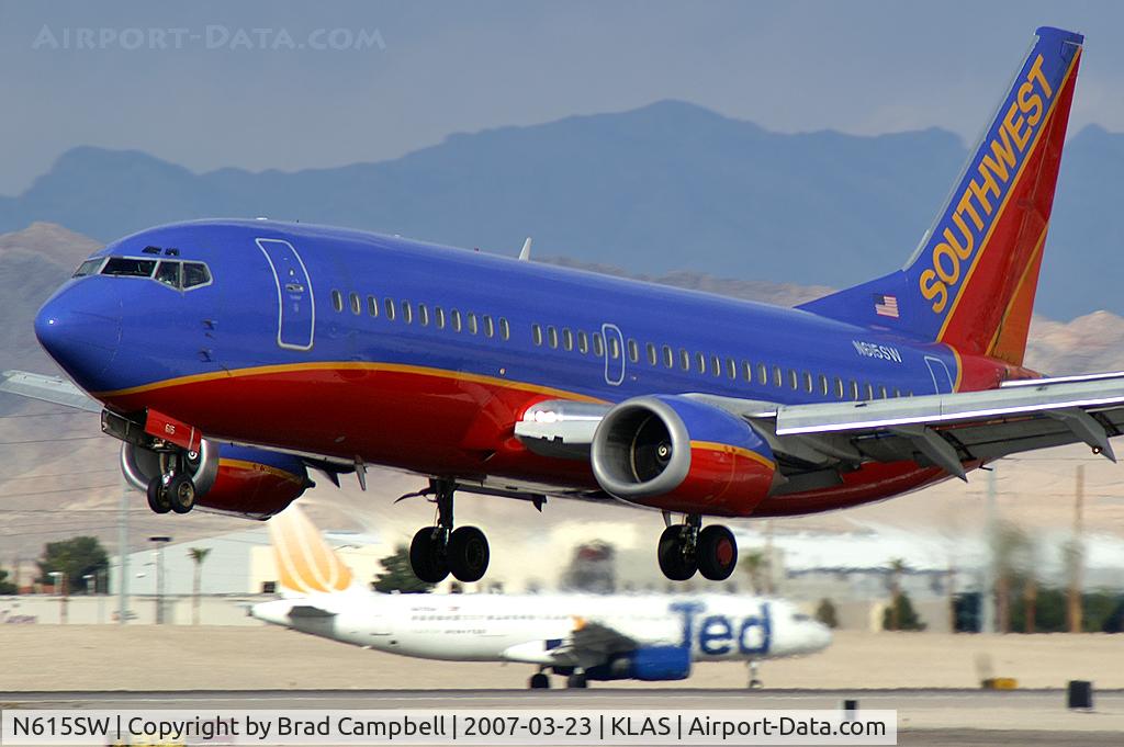 N615SW, 1995 Boeing 737-3H4 C/N 27698, Southwest Airlines / 1995 Boeing 737-3H4