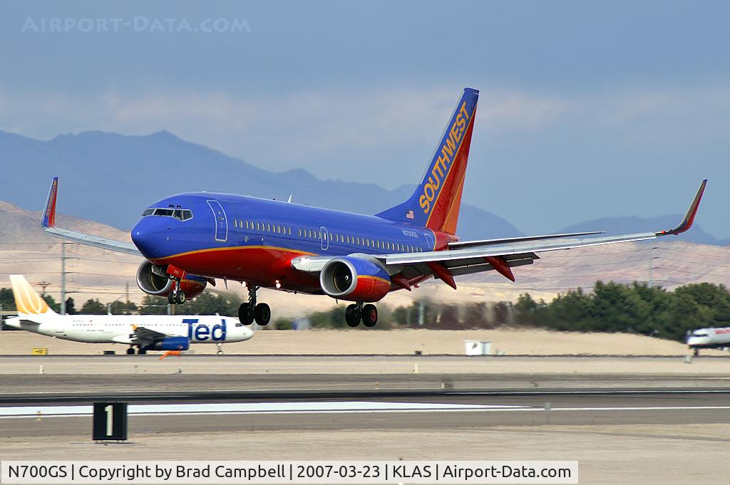 N700GS, 1997 Boeing 737-7H4 C/N 27835, Southwest Airlines / 1997 Boeing 737-7H4
