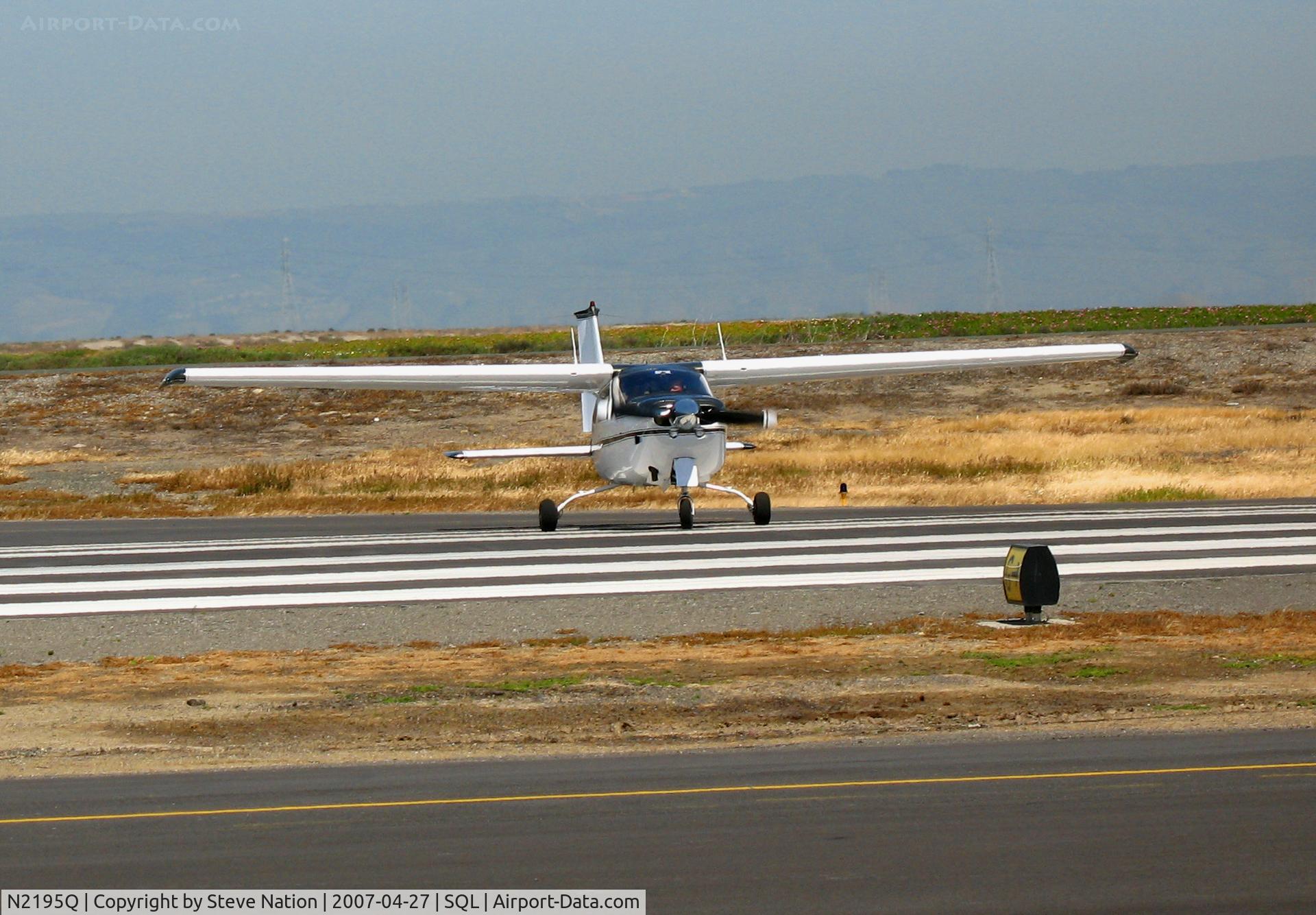 N2195Q, 1974 Cessna 177RG Cardinal C/N 177RG0595, 1974 Cessna 177RG head-on @ San Carlos, CA