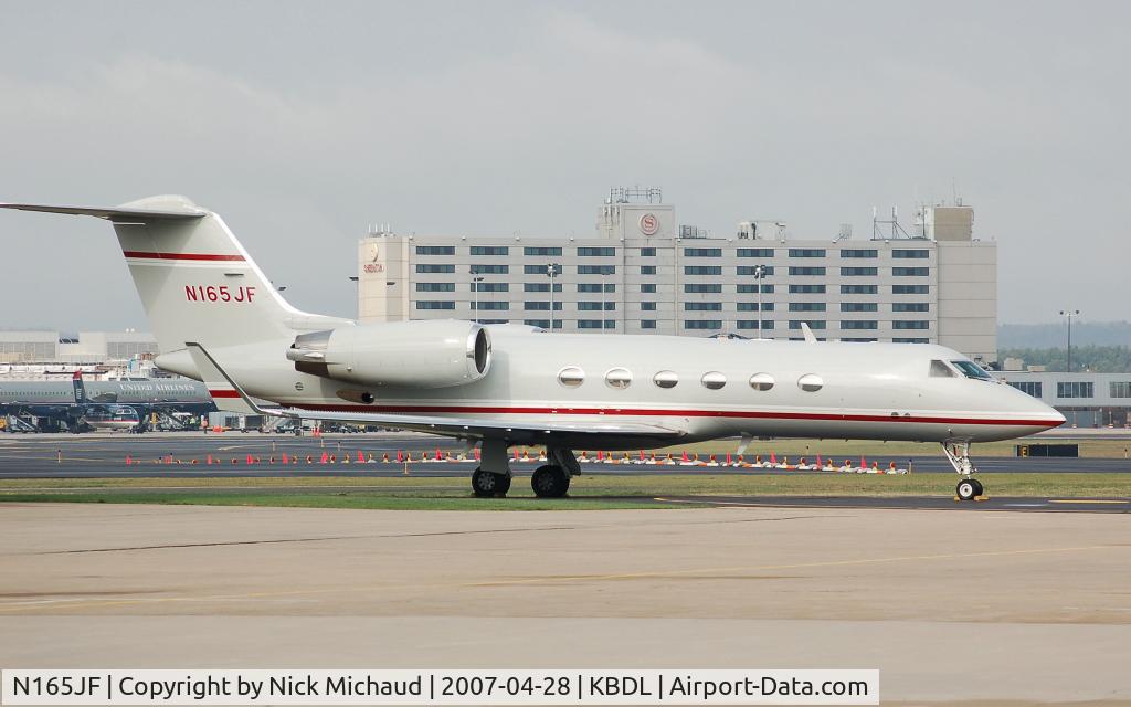 N165JF, 1994 Gulfstream Aerospace G-IV C/N 1251, G-IV sitting at TAC-Air