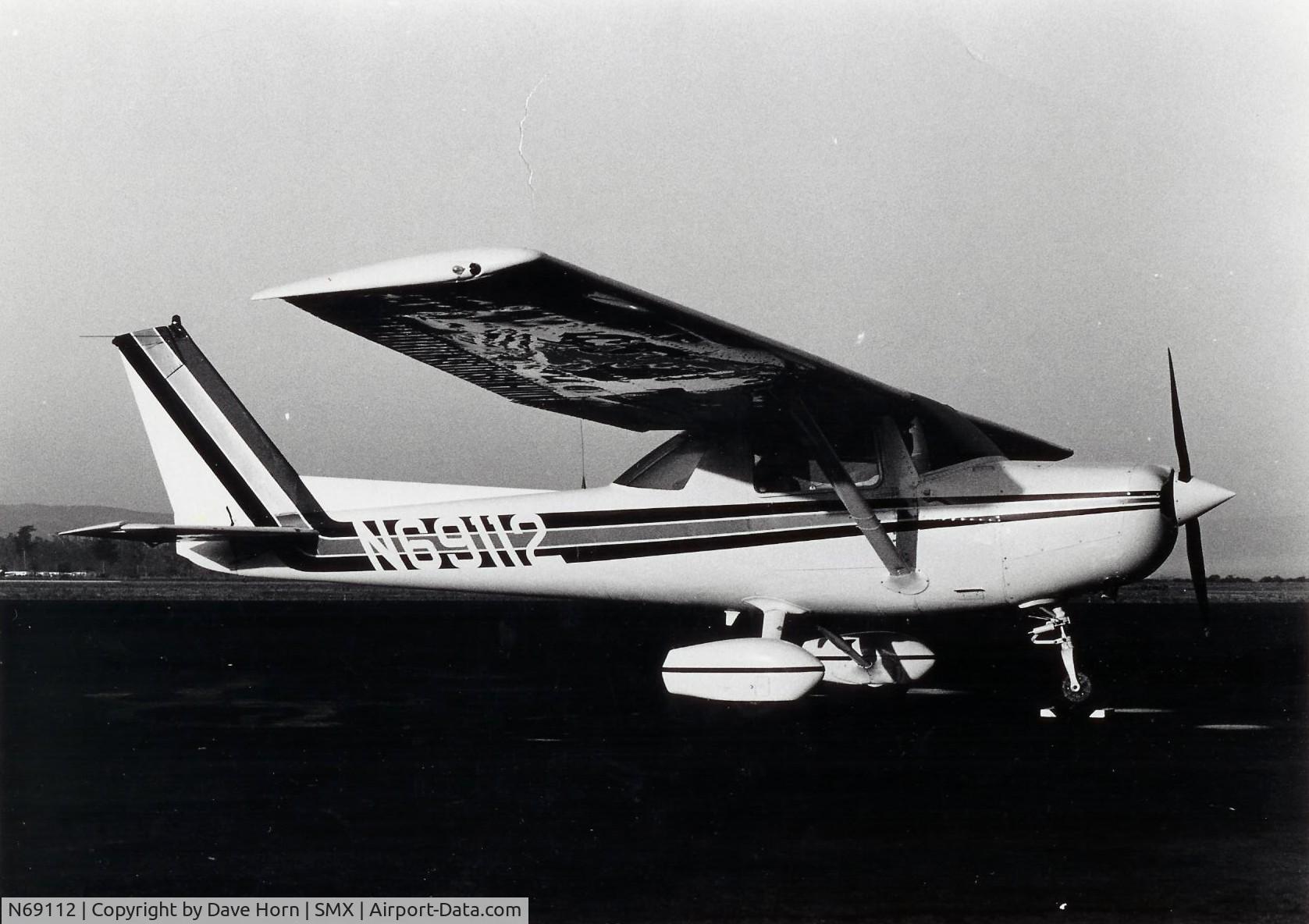 N69112, 1978 Cessna 152 C/N 15282489, Fun plane. It's been upside down a few times but gently.
