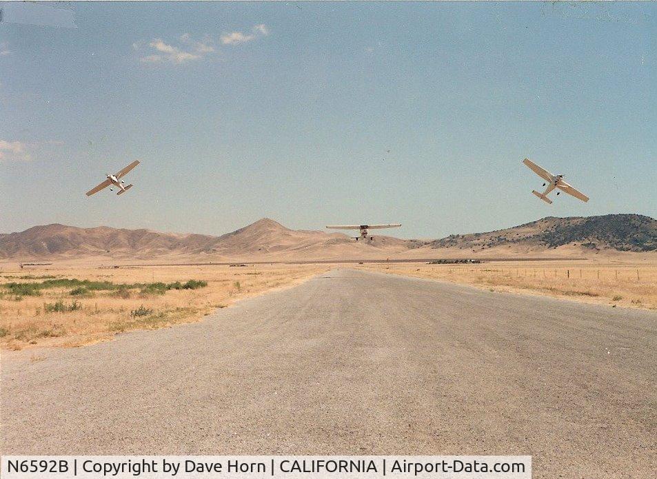 N6592B, 1979 Cessna 152 C/N 15283956, 92B is on the right.