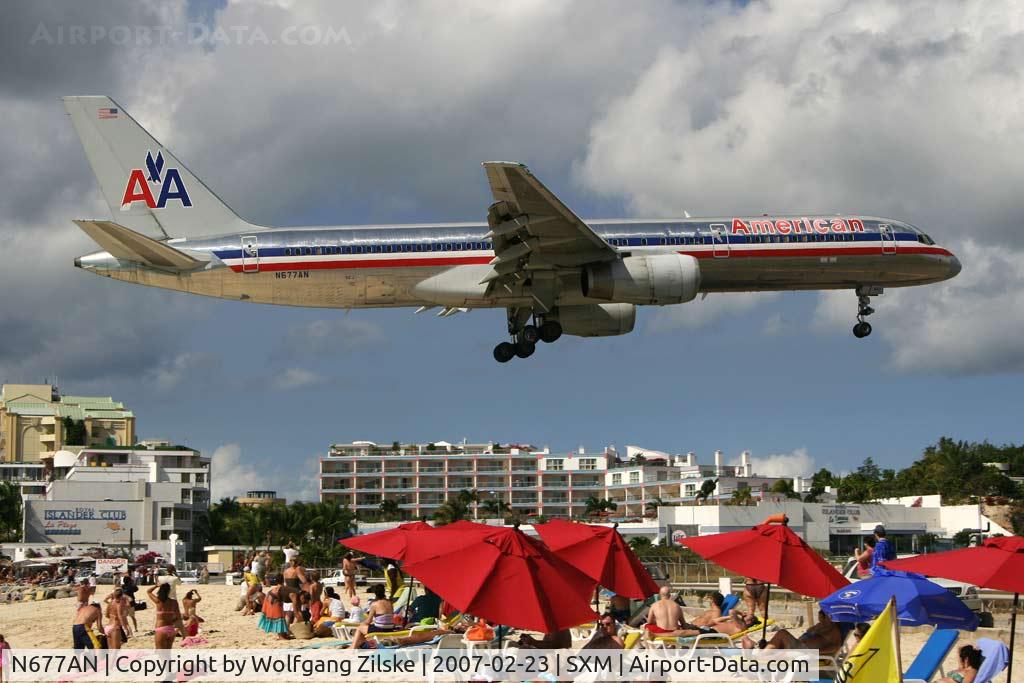 N677AN, 1998 Boeing 757-223 C/N 29427, visitor